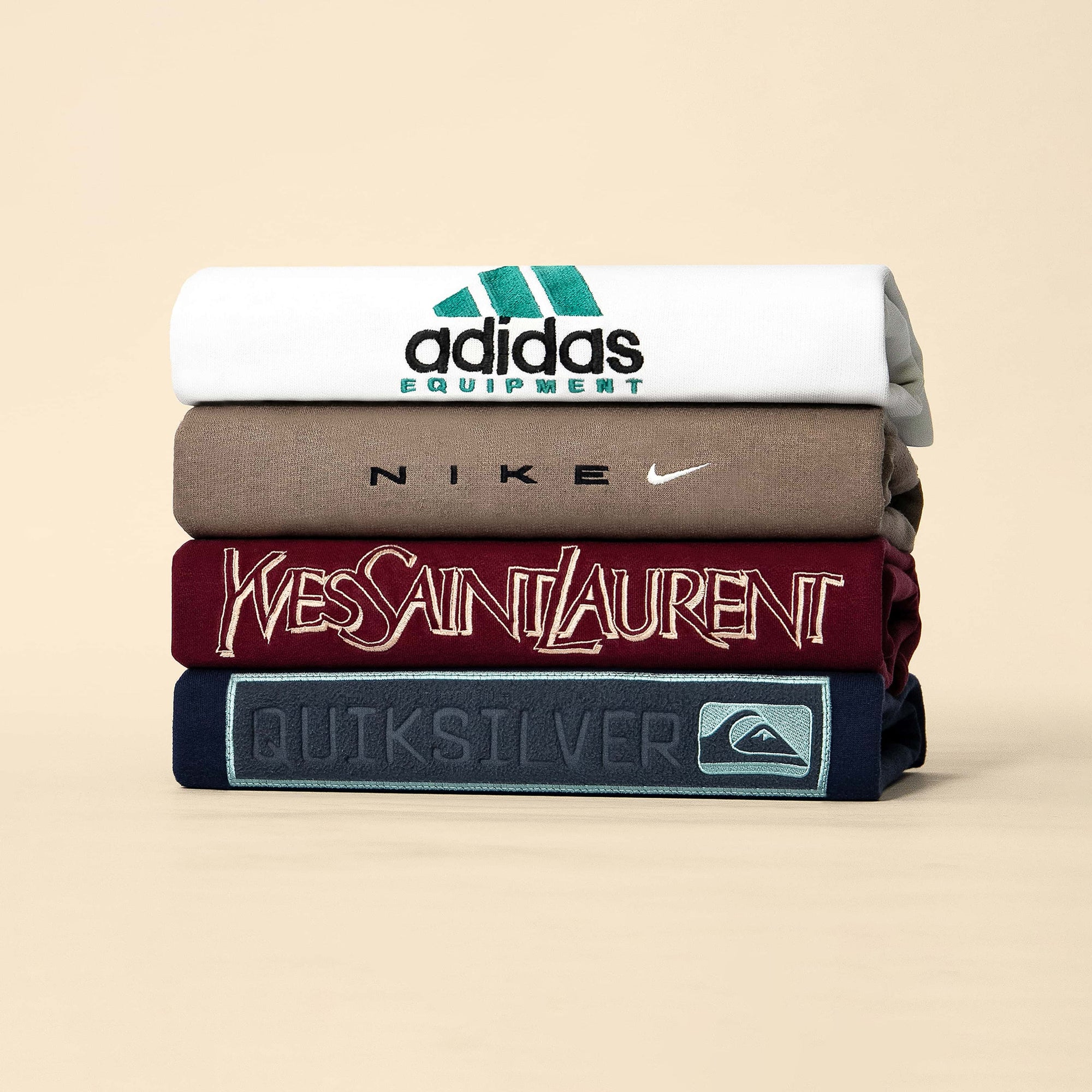 Sweatshirts & Hoodies