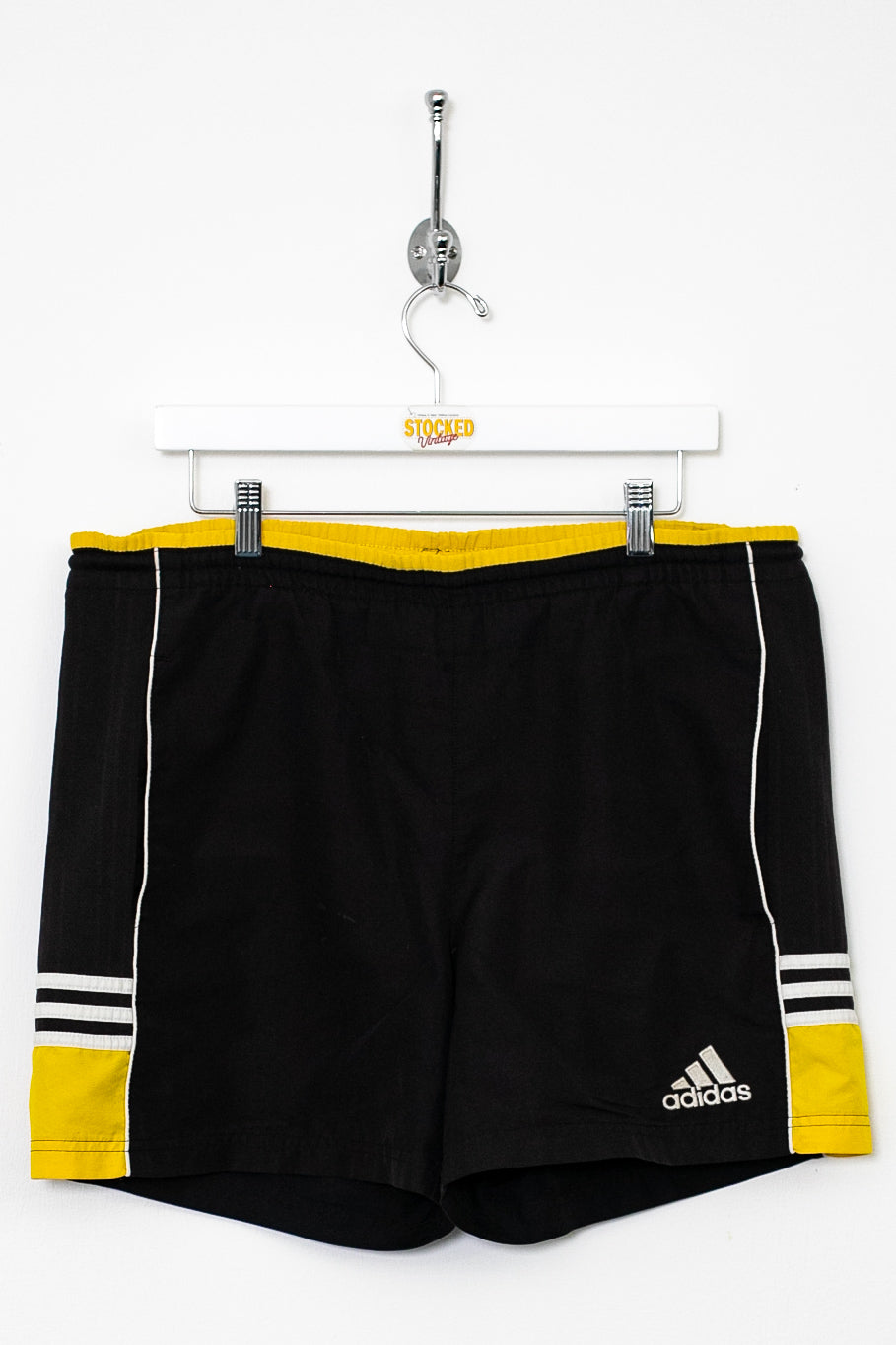 00s Adidas Shorts (L)