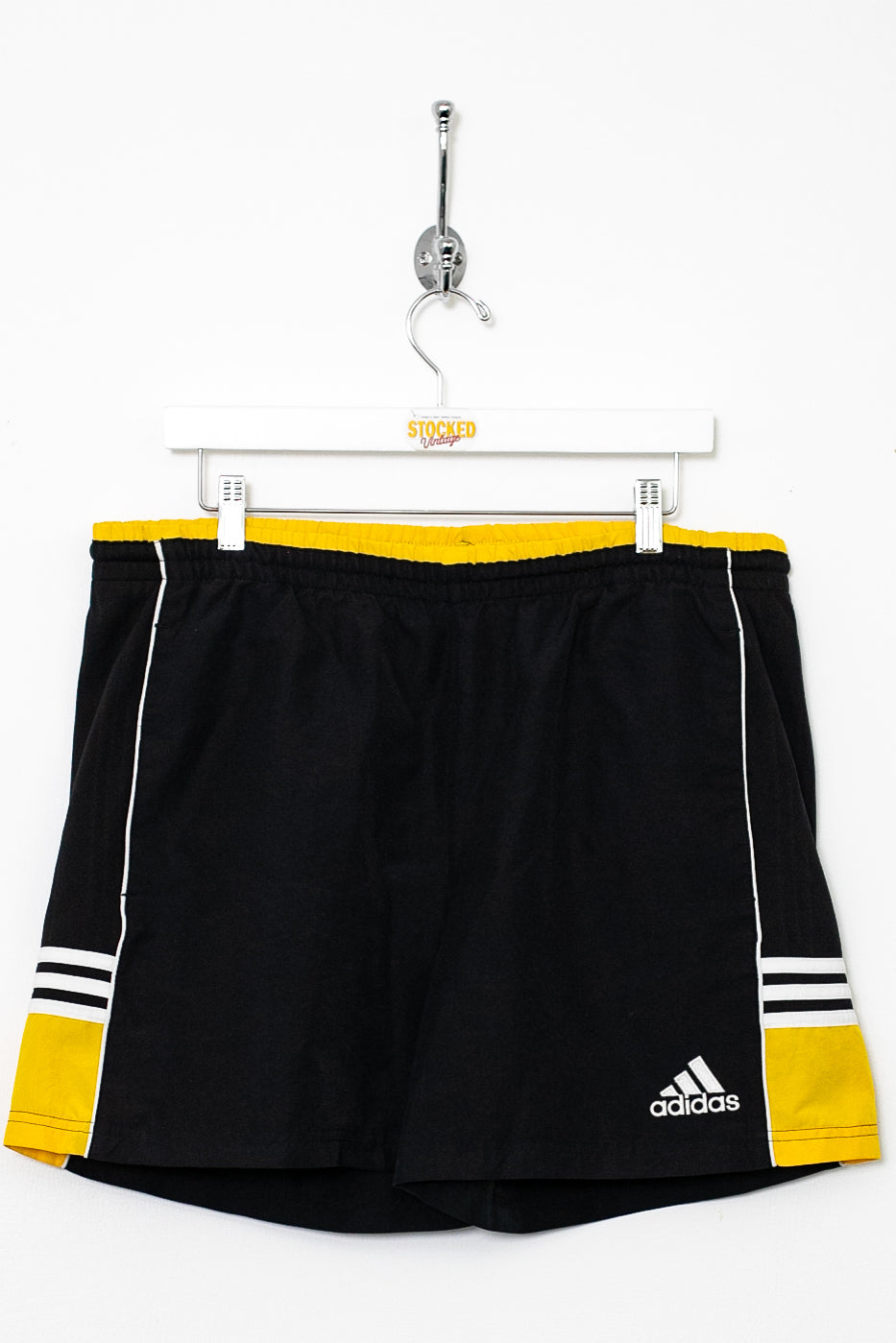 00s Adidas Shorts (L)