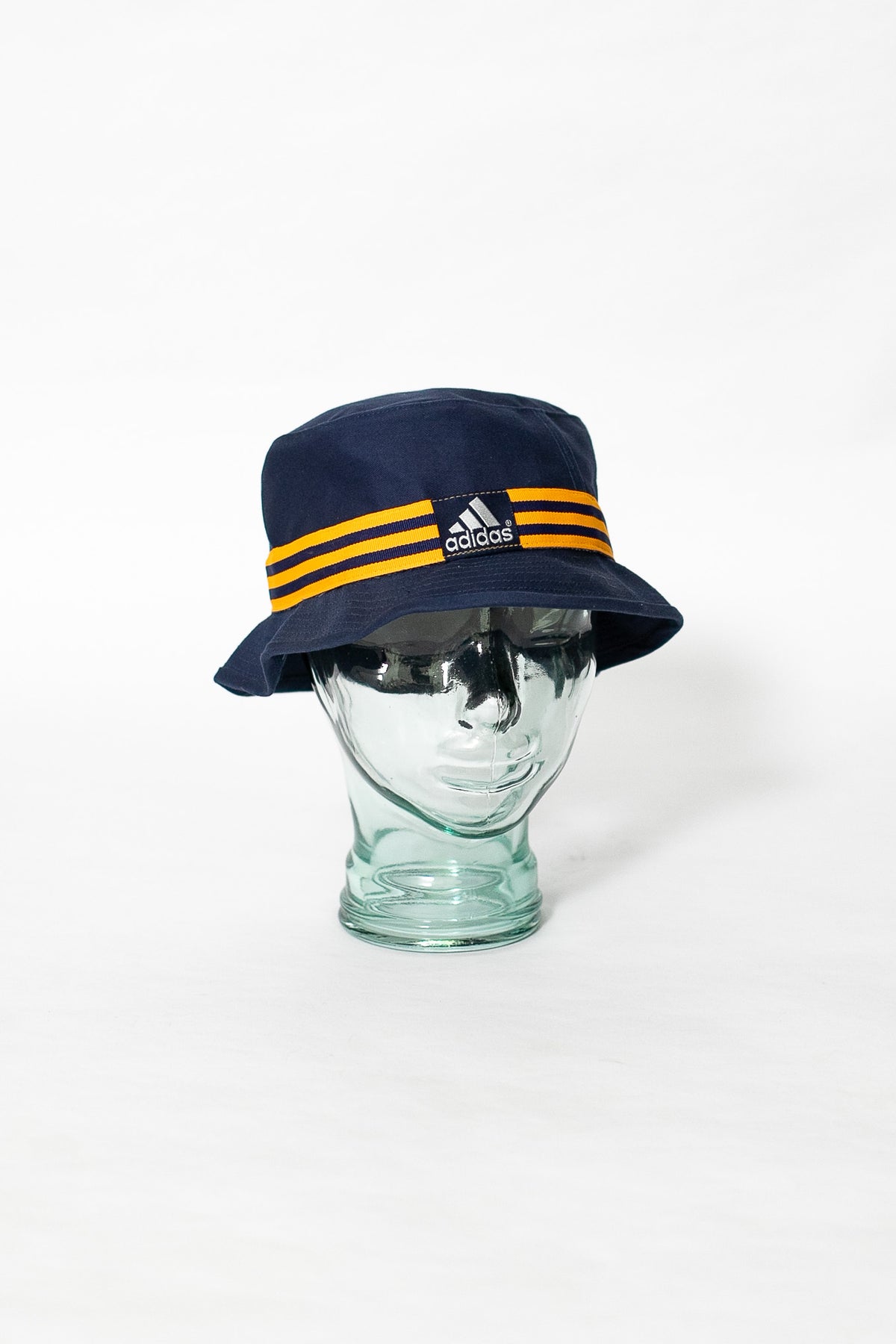 00s Adidas Bucket Hat (L/XL)