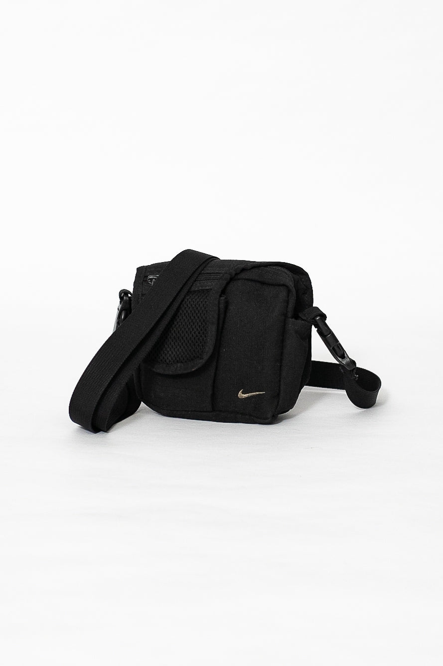 00s Nike Shoulder Bag