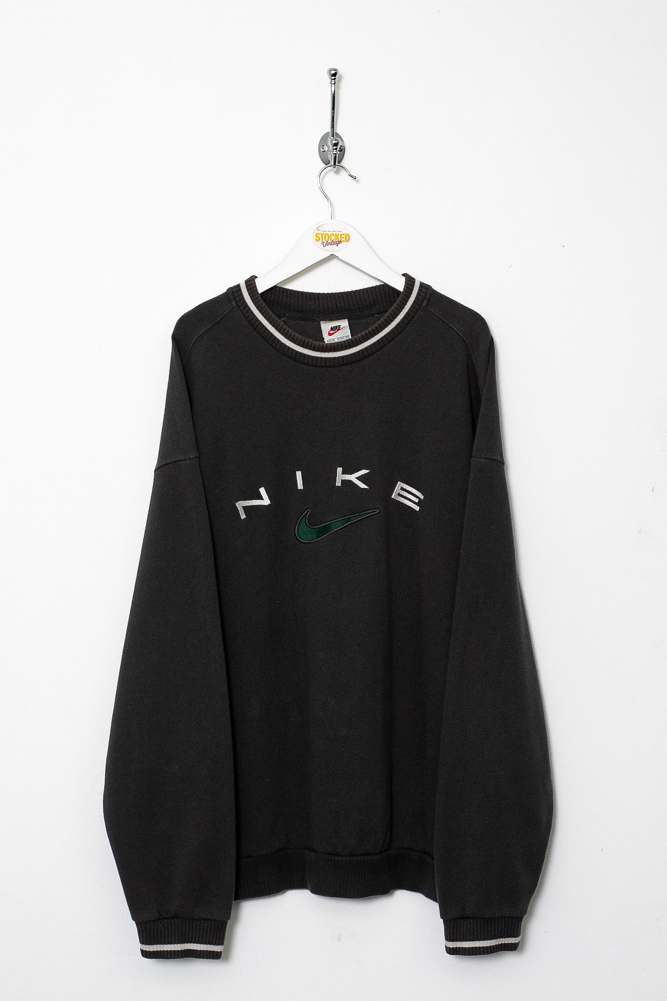 depop nike vintage hoodie