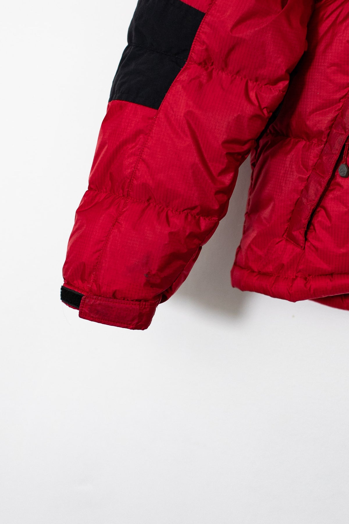 The North Face 700 Fill Baltoro Puffer Jacket (XS)