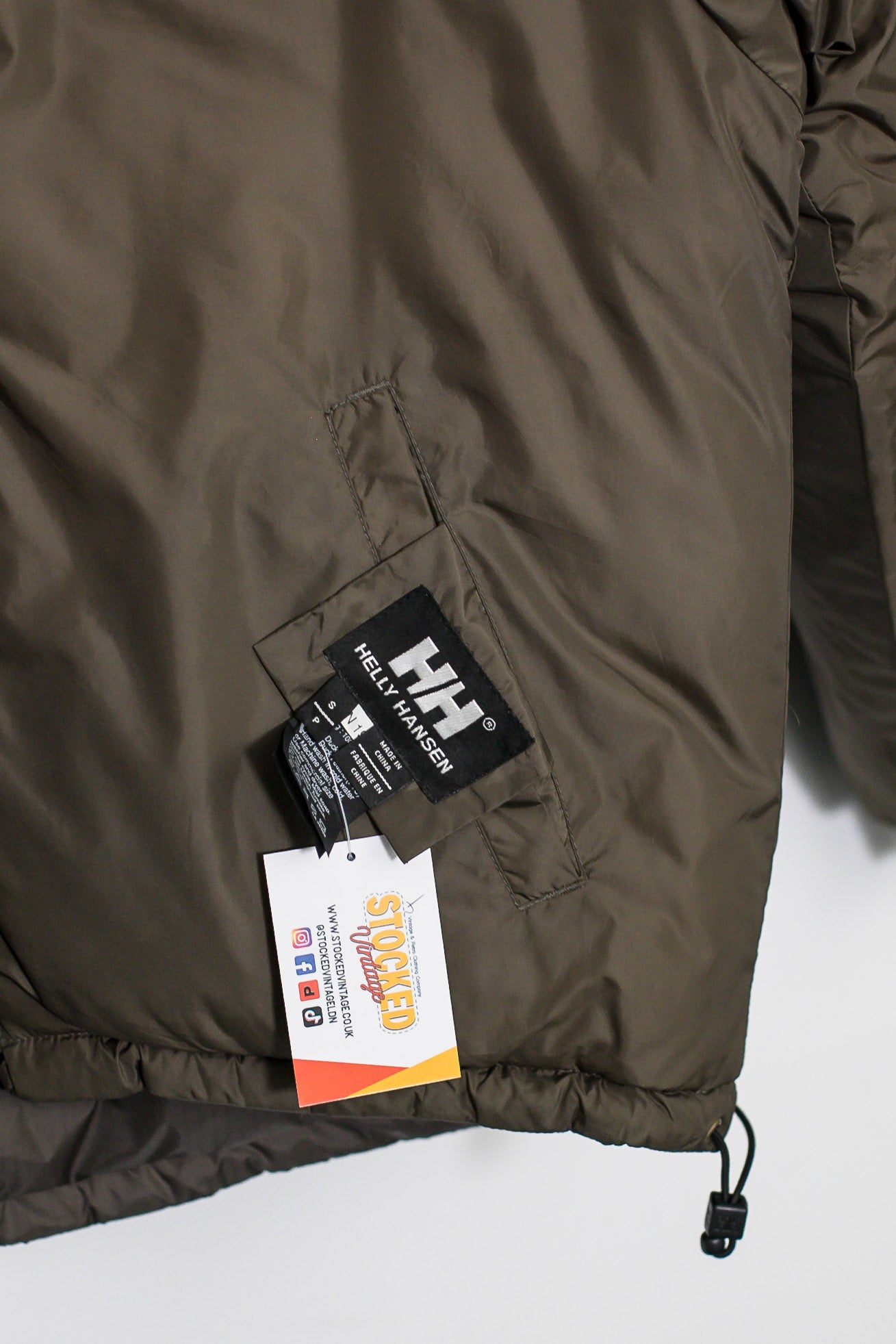 00s Helly Hansen Reversible Puffer Jacket (S) – Stocked Vintage