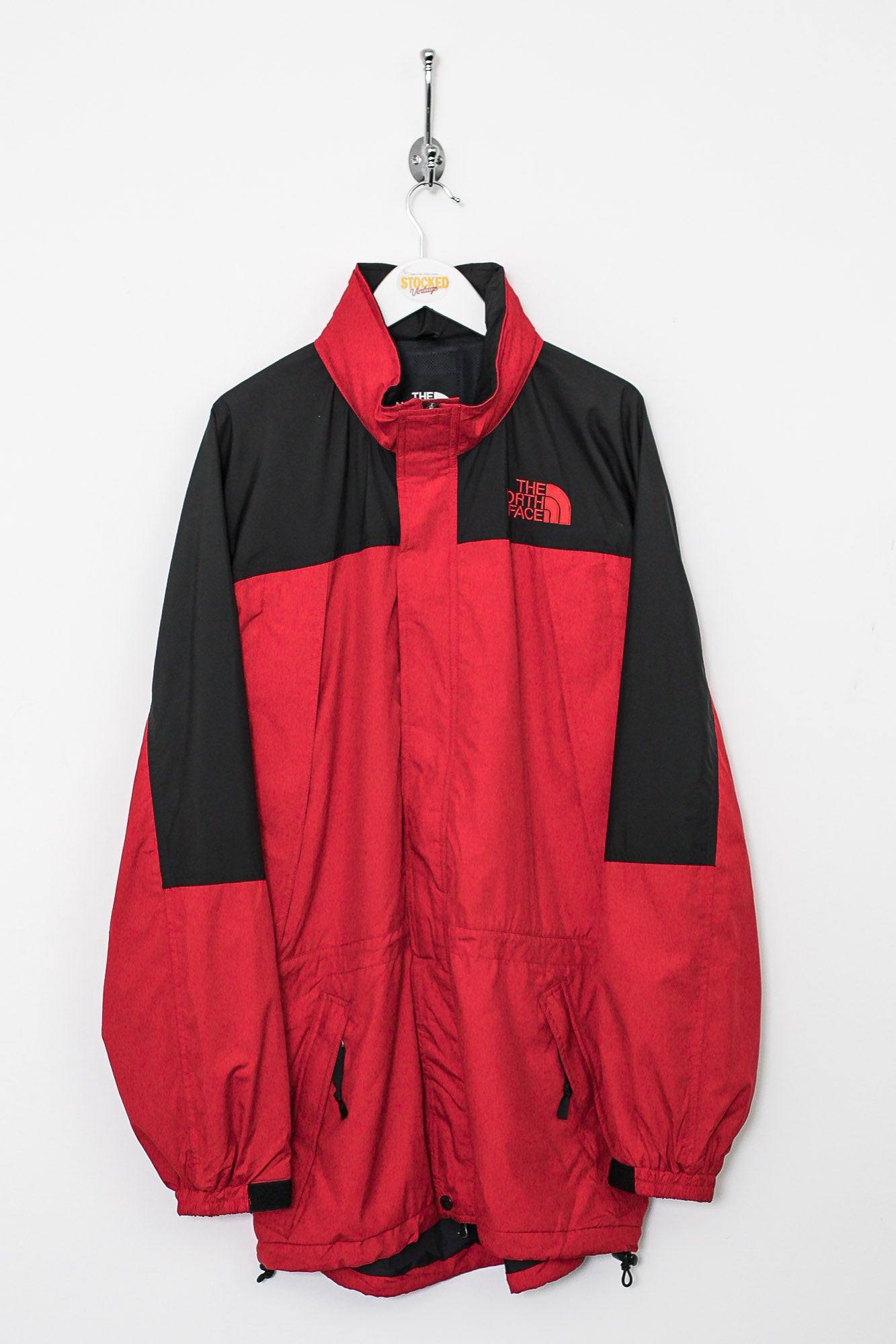 North face black on sale jacket with red zipper