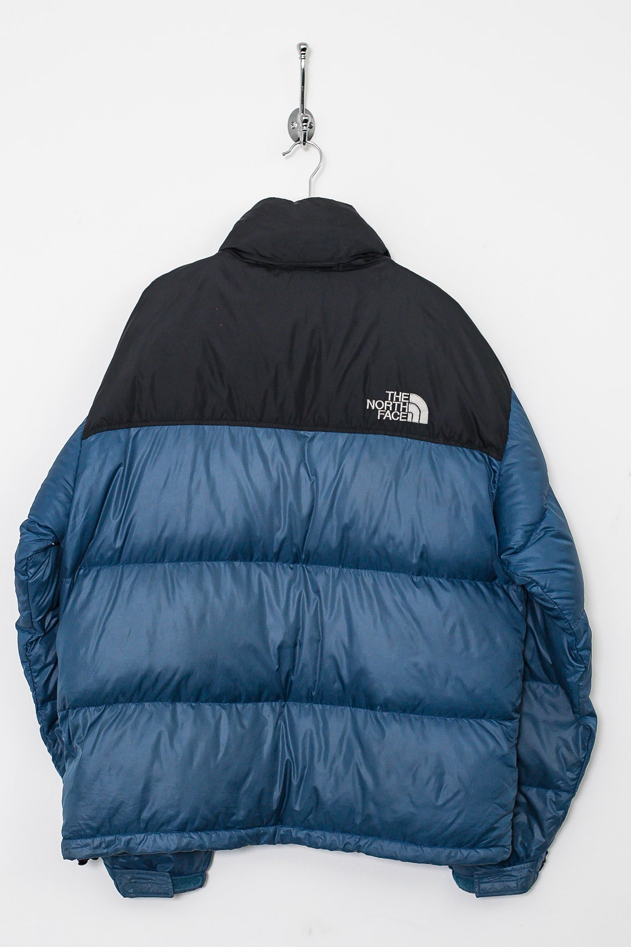 North face puffer hot sale nuptse 700