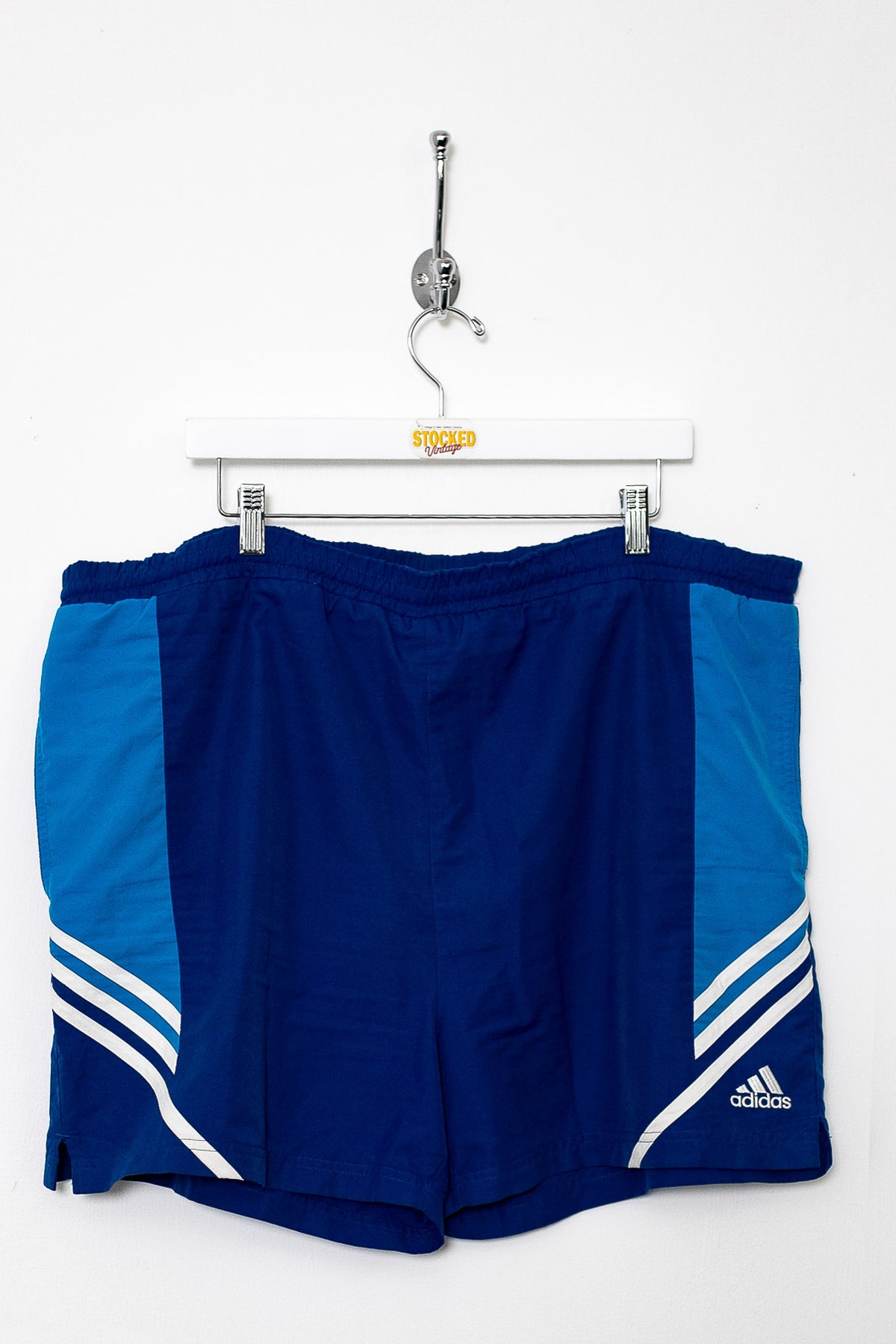 00s Adidas Shorts (W42)