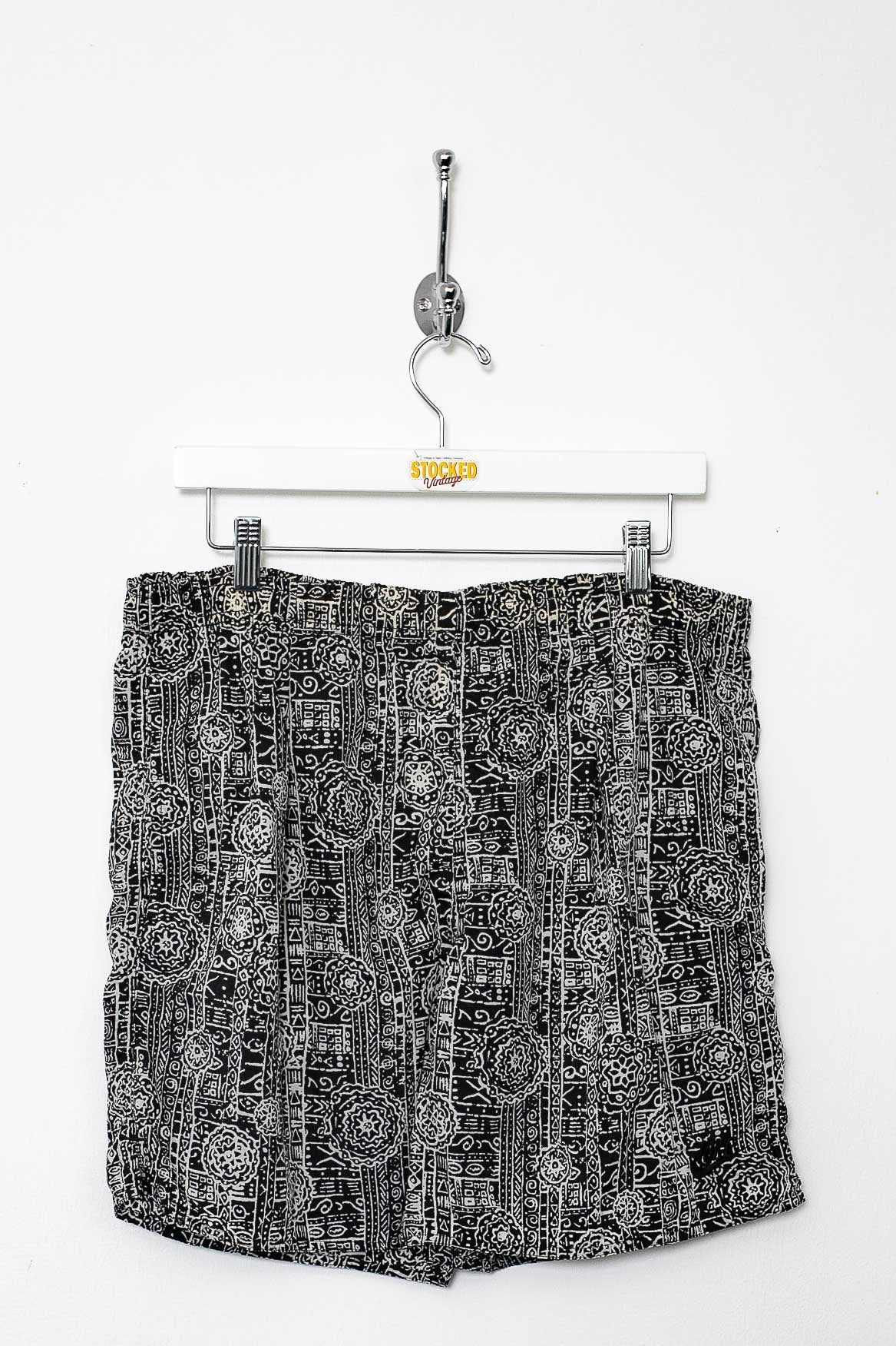 90s Nike Shorts (W32)