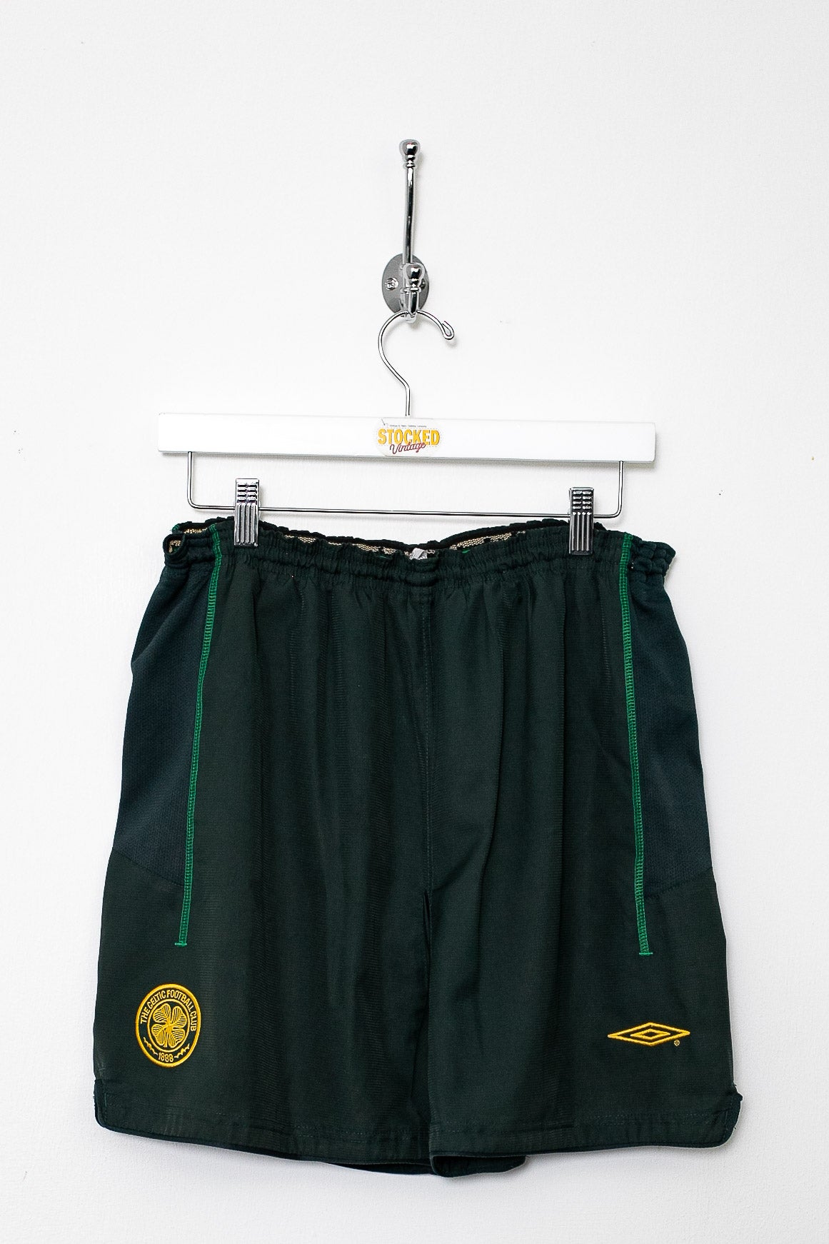 00s Umbro Celtic Training Shorts (W34)