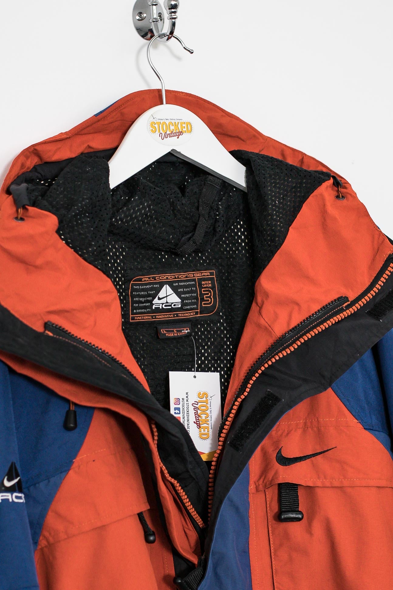 00s Nike ACG Heavyweight Storm Fit Jacket (L) – Stocked Vintage