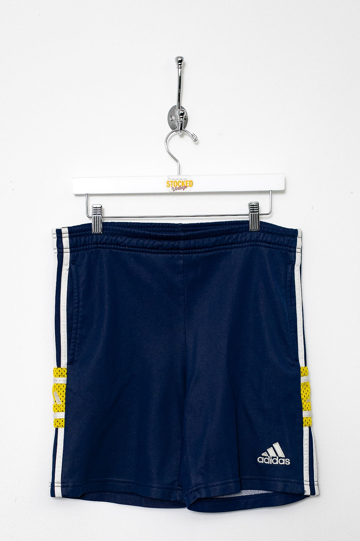 00s Adidas Shorts (W32)