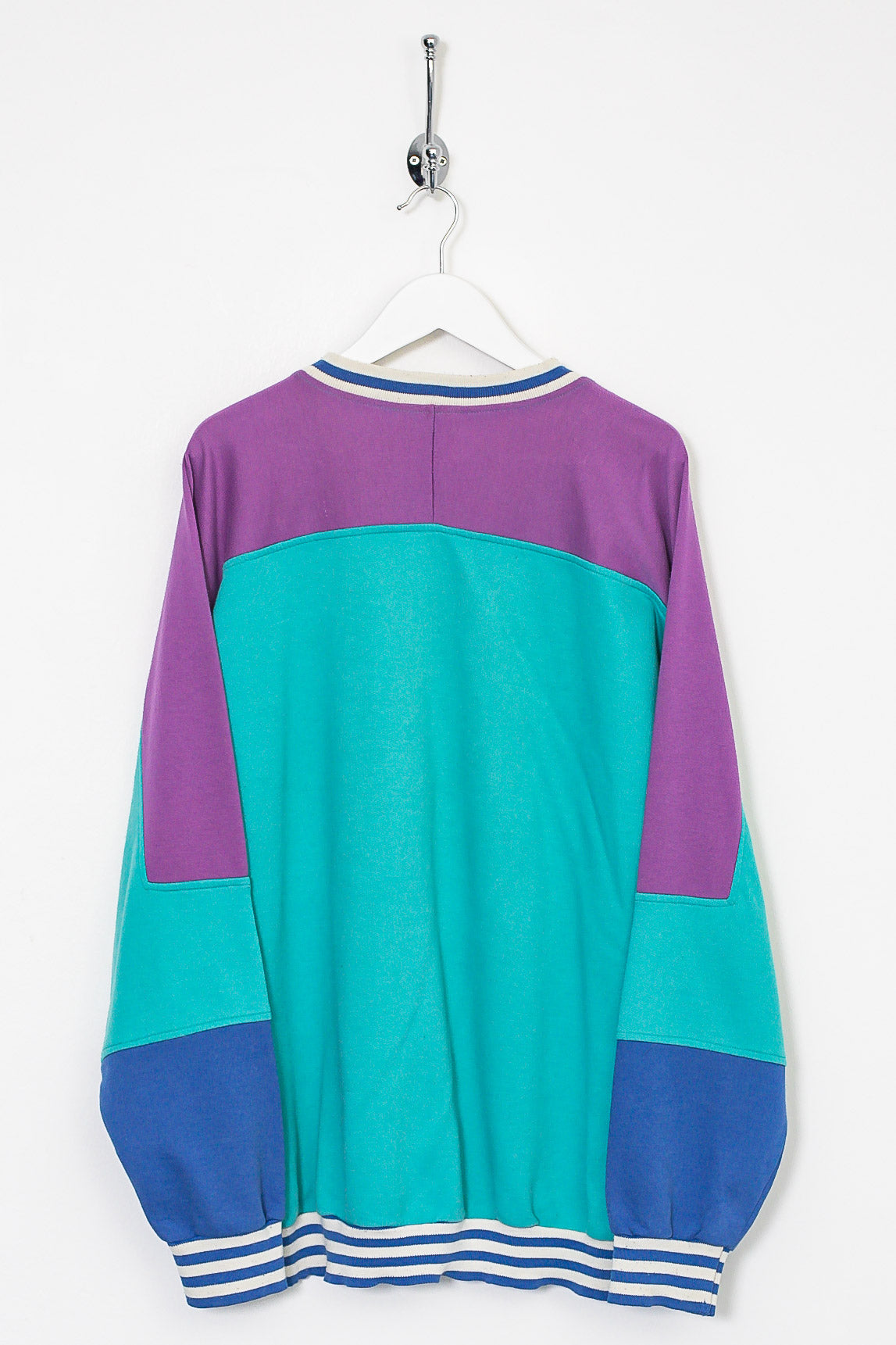 Old hot sale adidas sweater